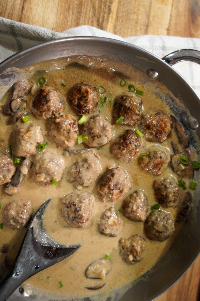 Venison Meatballs with Creamy Mushroom Gravy